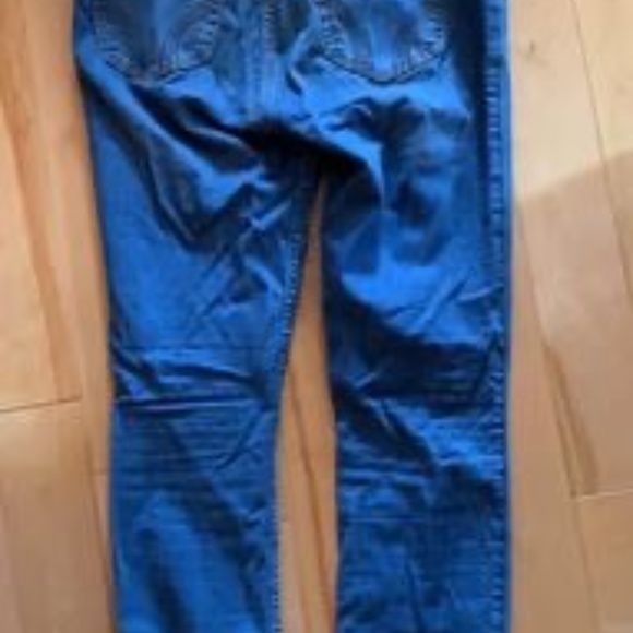 Hollister Skinny Jeans - Picture 3 of 3